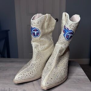 Gold rhinestone Titans football boots.